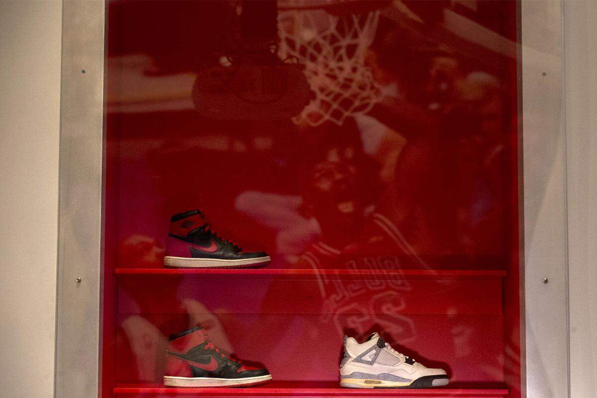 Weitere Impressionen der Schau "The Rise of Sneaker Culture" im New Yorker Brooklyn Museum.