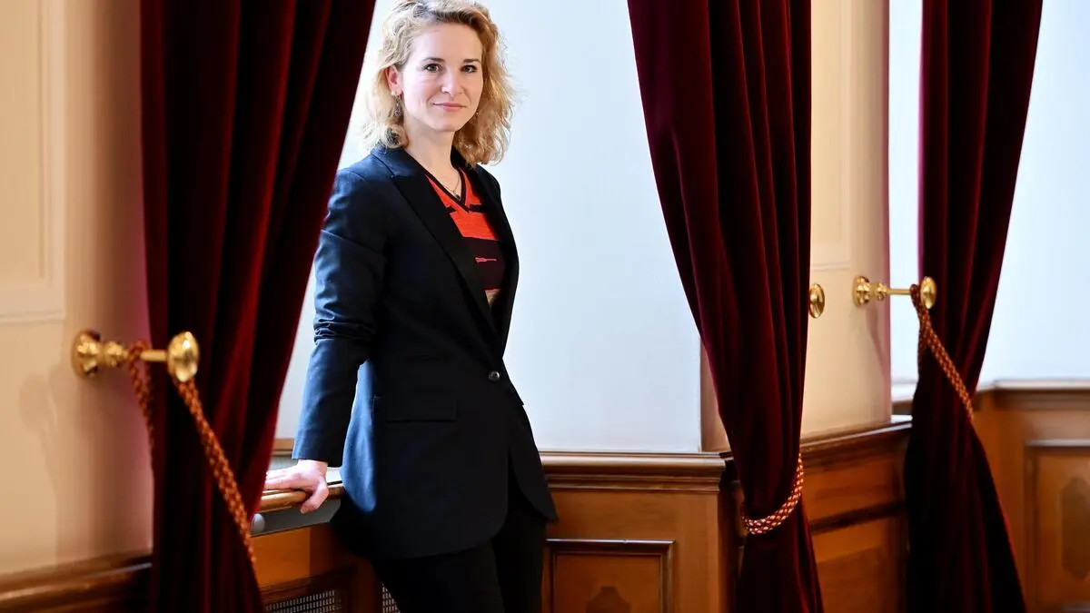Eva-Maria Holzleitner: One who wasn't actually available