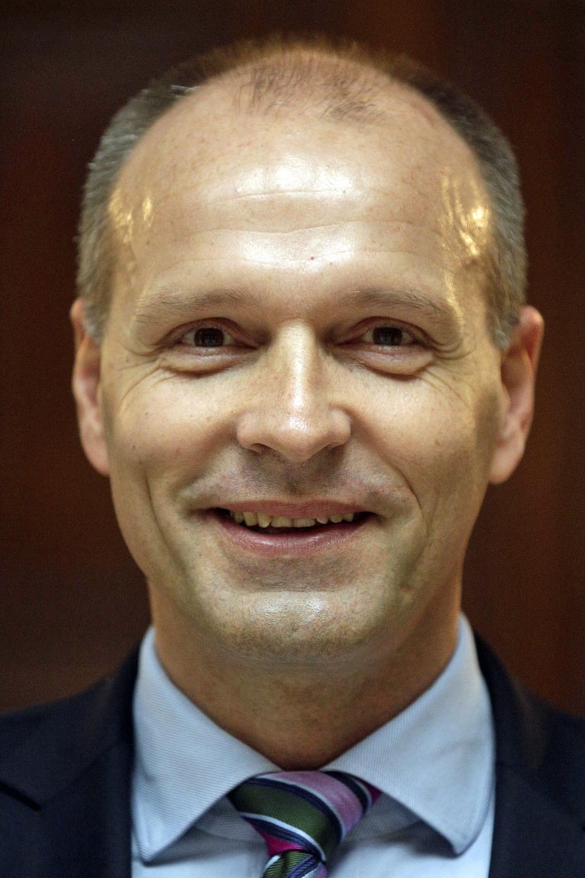 Harald Stefan verdient als Notar über 10.000 Euro monatlich. Vier ehrenamtliche Funktionen hat er für die Bundes- und Wiener FPÖ sowie für das Freiheitliche Bildungsinstitut, die blaue Parteiakademie, gemeldet.