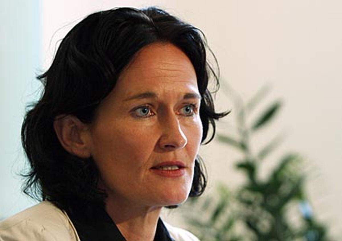 Die geschäftsführende Bundessprecherin der Grünen, Eva Glawischnig, zeigte sich "betroffen über das tragische Ableben von Jörg Haider".
