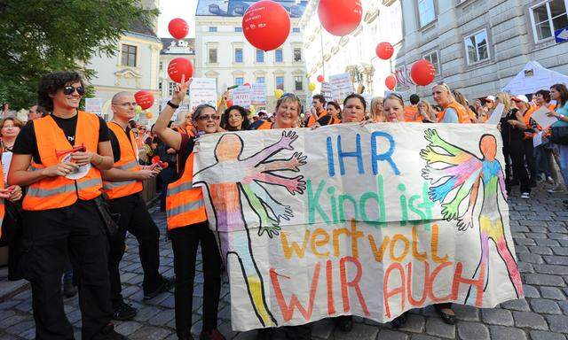 Demonstration Kindergartenwahnsinn