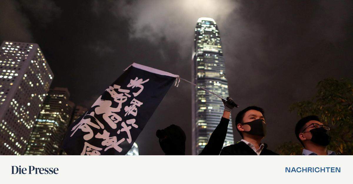 US and UK warn of new Hong Kong “security law”.