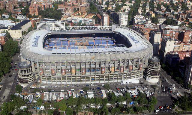 Luftaufnahme des Santiago-Bernabeu-Stadions