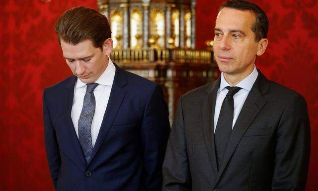 Austria´s Foreign Minister Kurz and Chancellor Kern attend the new Vice Chancellor´s and new Economics Minister´s inauguration ceremony in Vienna