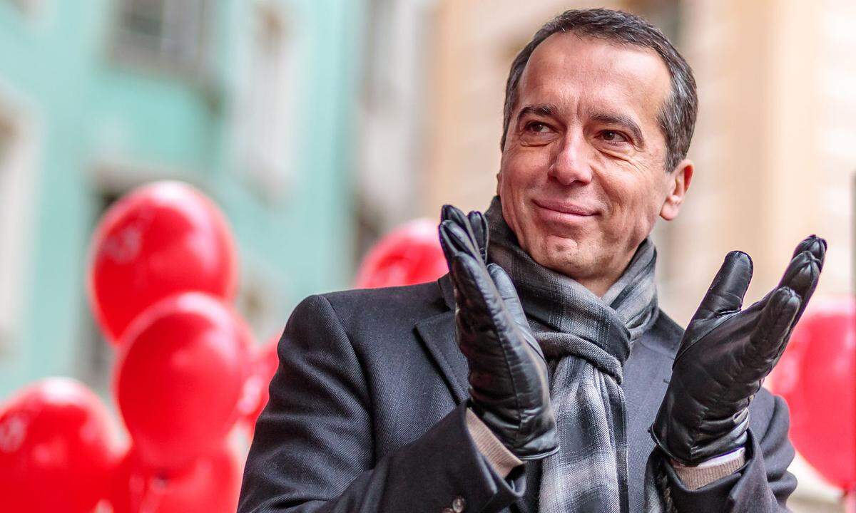 "Zwei B'soffene, die sich gegenseitig abstützen." SPÖ-Chef Christian Kern sieht ÖVP und FPÖ im Taumel.