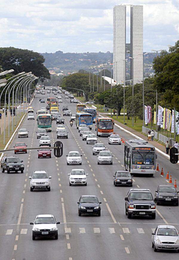 Heute leben 2,5 Millionen Menschen im Bundesdistrikt Brasilia.