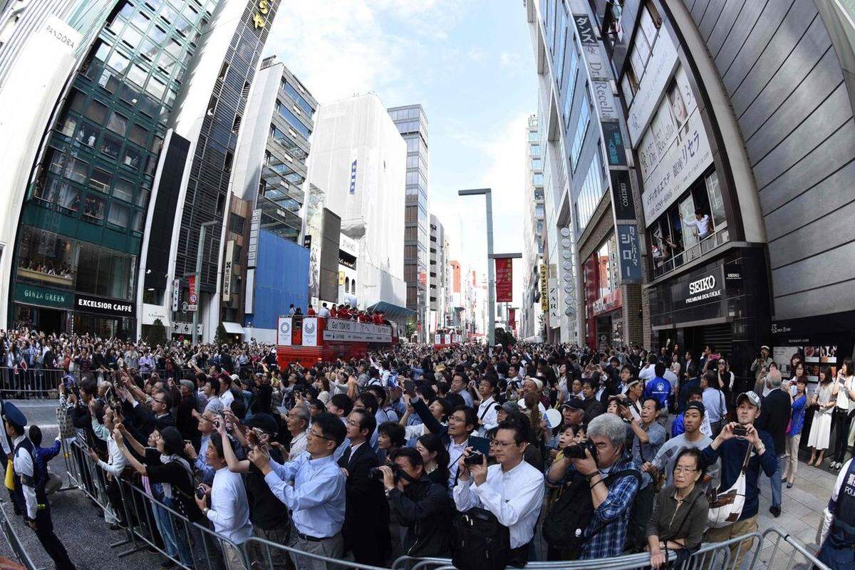In Tokio liegt die Ginza-Einkaufsstraße. 11.263 Euro Miete kostet dort ein Quadratmeter Geschäftslokal pro Monat.