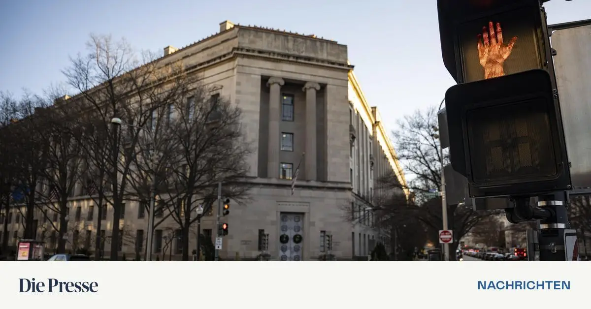 Epstein-Akten-Justizministerium-macht-entferntes-Trump-Foto-wieder-zug-nglich