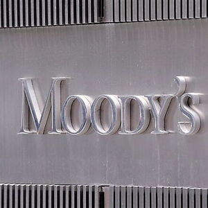 Moody's stuft Bonitaet der Commerzbank herab