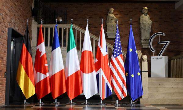  Zu den G7-Staaten gehören Deutschland, Frankreich, Italien, Japan, Kanada, die USA und Großbritannien. 