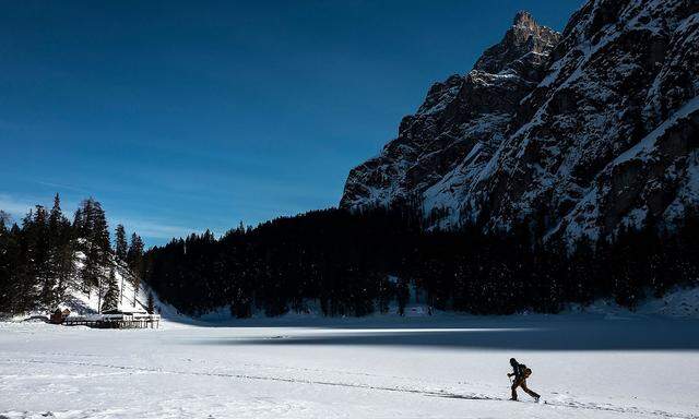 In Südtirol war trotz hoher Zahlen bis vor kurzem noch vieles offen, die Skipisten durften allerdings nicht öffnen. 