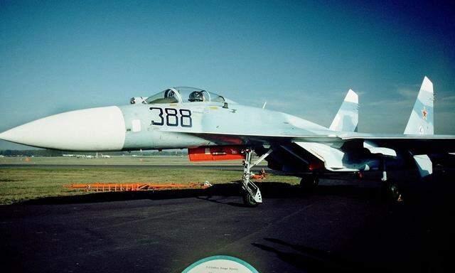 ARCHIVBILD RUSS. KAMPFJET ãSUCHOI SU-27Ò