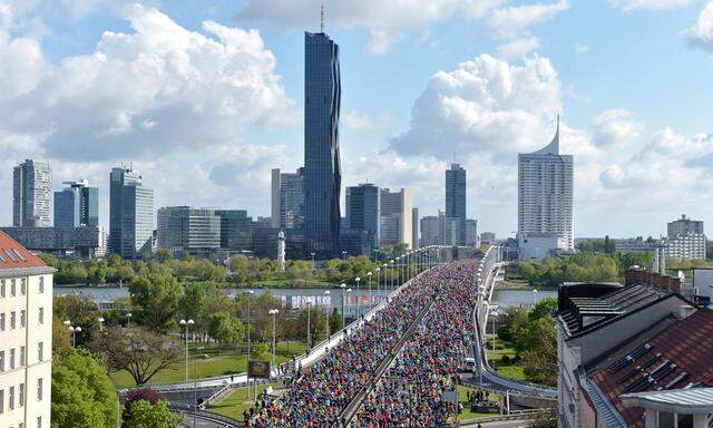 Der Vienna City Marathon lieferte auch dieses Jahr spektakuläre Bilder. Über 40.000 Teilnehmer bedeuteten einen neuen Rekord. 