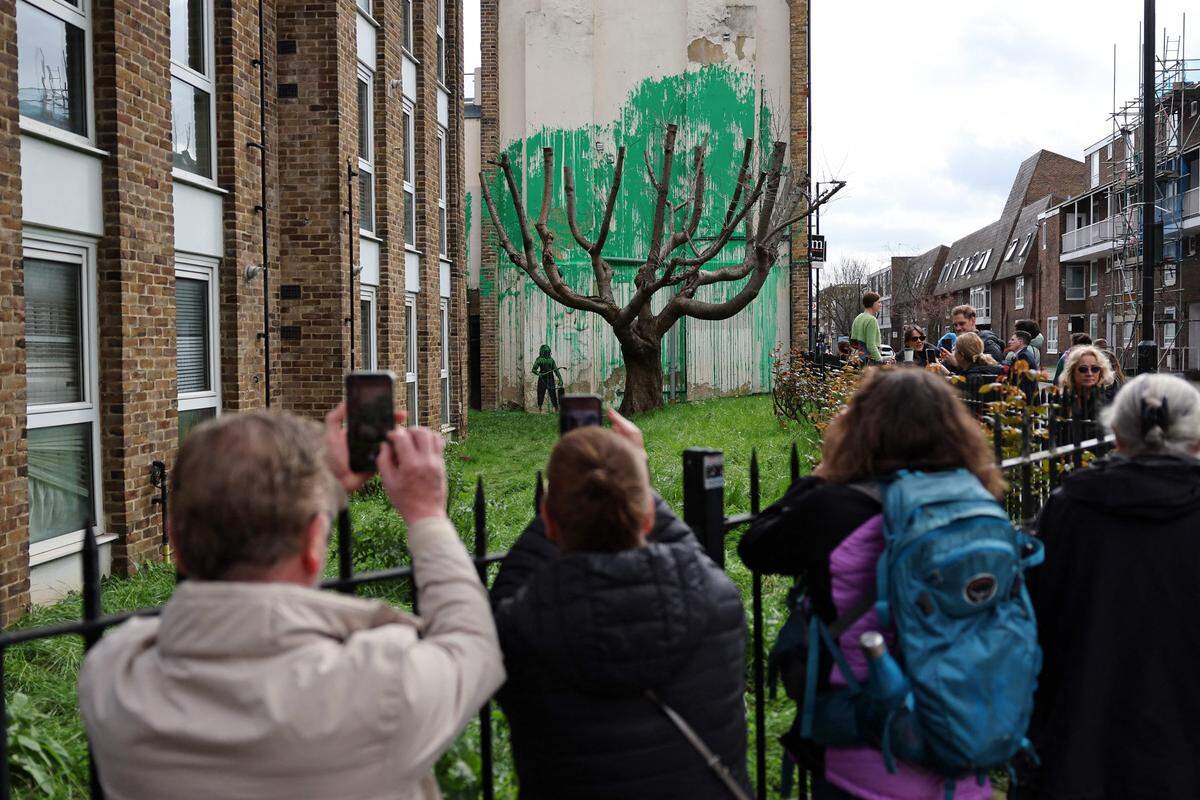 18. März. In London ist ein neues Kunstwerk des bekannten Streetart-Künstlers Banksy aufgetaucht. 