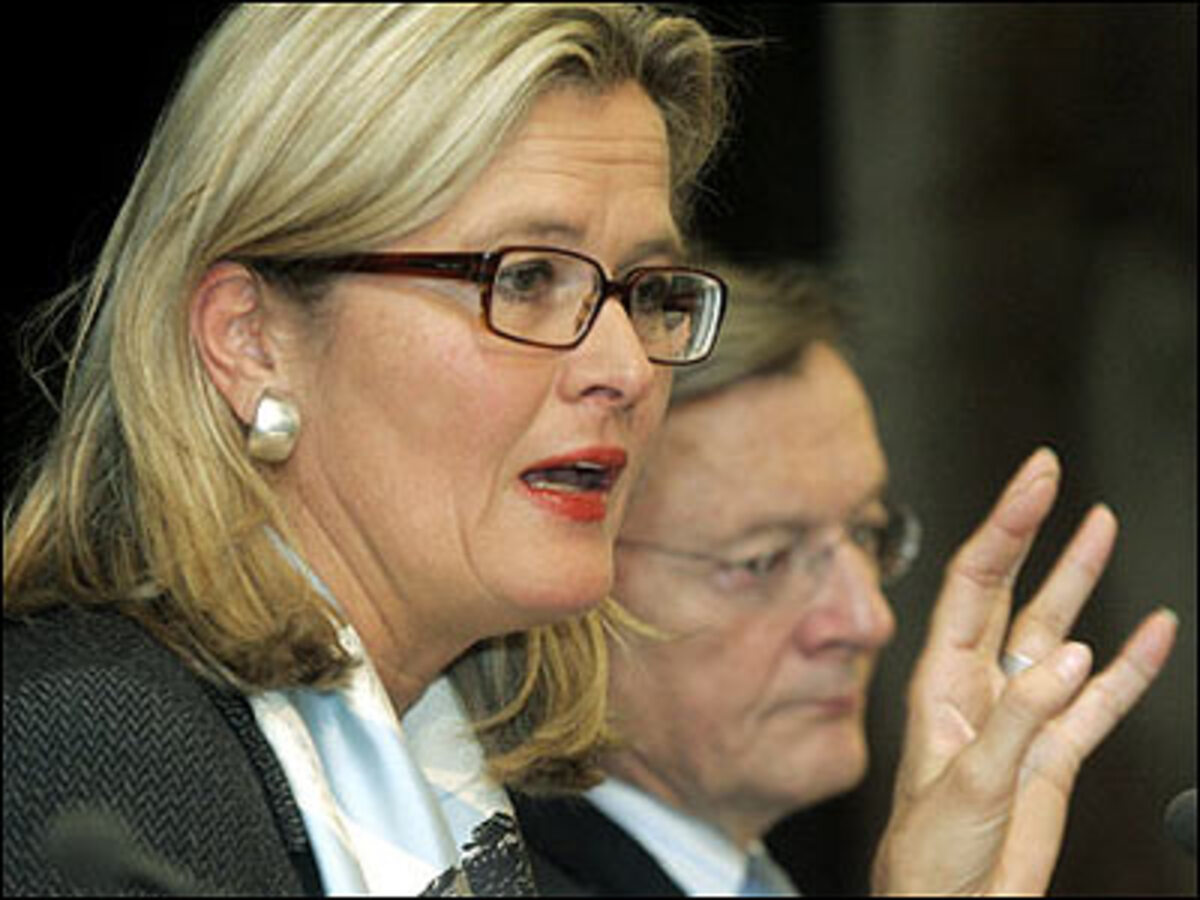 "Wünsch dir was wird nicht gespielt." Für Außenministerin Plassnik ist die große Koalition noch nicht fix.