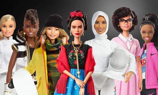 Auf seiner Internetseite schrieb Mattel zur Begründung: "86 Prozent der befragten Mütter sind besorgt über die Art von Rollenmodellen, denen ihre Töchter ausgesetzt sind." Aus diesem Grund stelle Barbie nun Beispiele für inspirierende Frauen vor. Als Vorbilder für die Puppen dienten unter anderem Berühmtheiten aus den Bereichen Sport, Wissenschaft und Medien. „Diese Frauen haben Grenzen überwunden, um die nächste Generation von Mädchen zu inspirieren“, so Mattel.