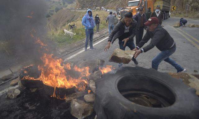 Straßenblockade in Ecuador