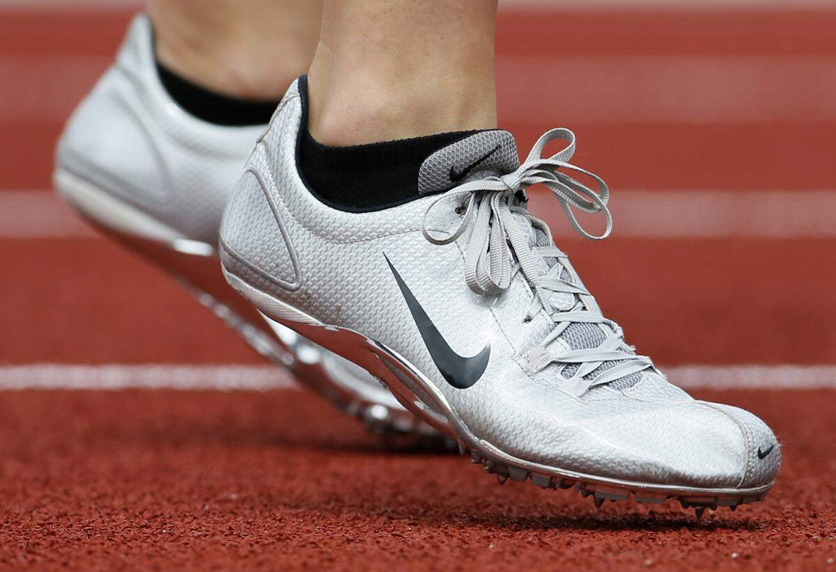 Das Sportswear-Unternehmen will sich in Zukunft stärker auf die Kernmarken und -kompetenzen wie Nike, Jordan, Converse und Hurley konzentrieren. Mit einem Umsatz von 17,4 Milliarden Dollar liegt das Unternehmen auf Platz 5 in der WWD-Rangliste.