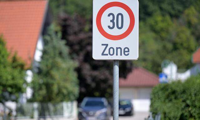 Künftig gilt auf allen öffentlichen Straßen im Stadtgebiet Bregenz Tempo 30.