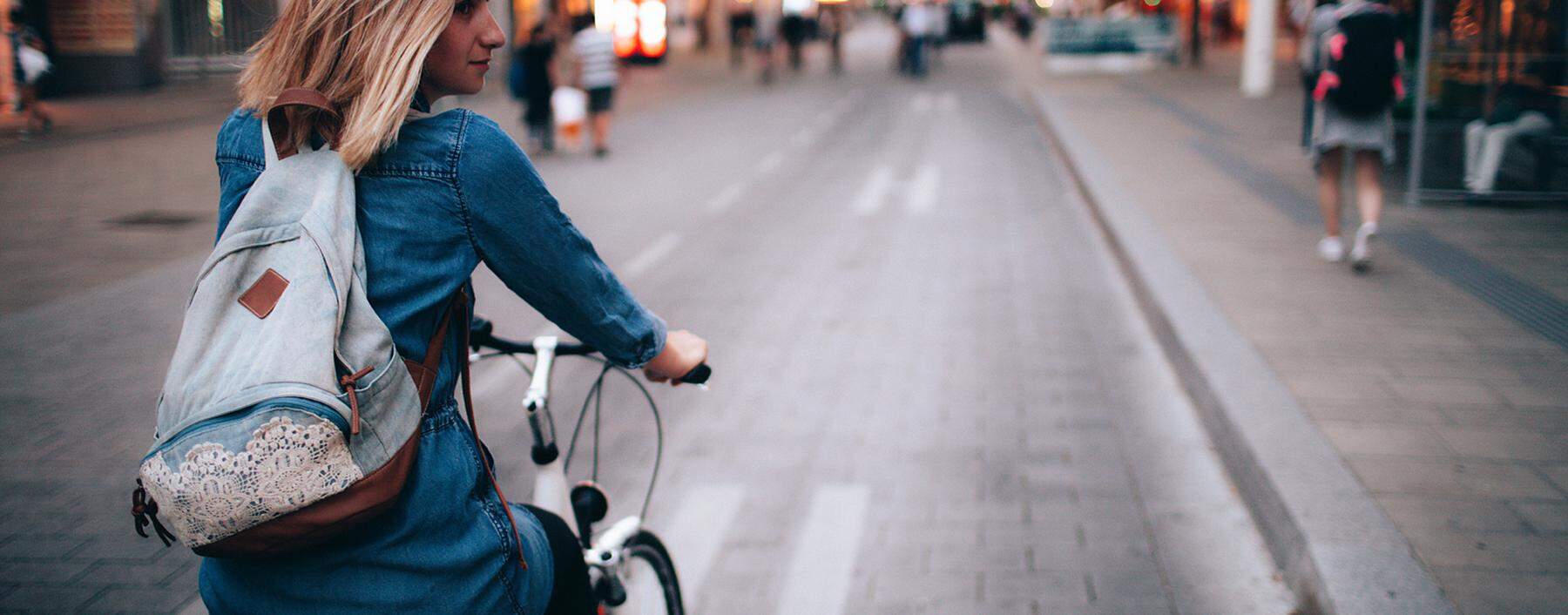 Cycling the city