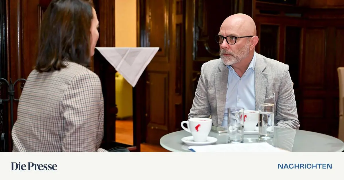 Experte-warnt-vor-Bev-lkerungskollaps-M-nner-bersch-tzen-ihre-Fruchtbarkeit-premium-