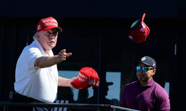 Donald Trump am Sonntag in seinem Golfclub in New Jersey