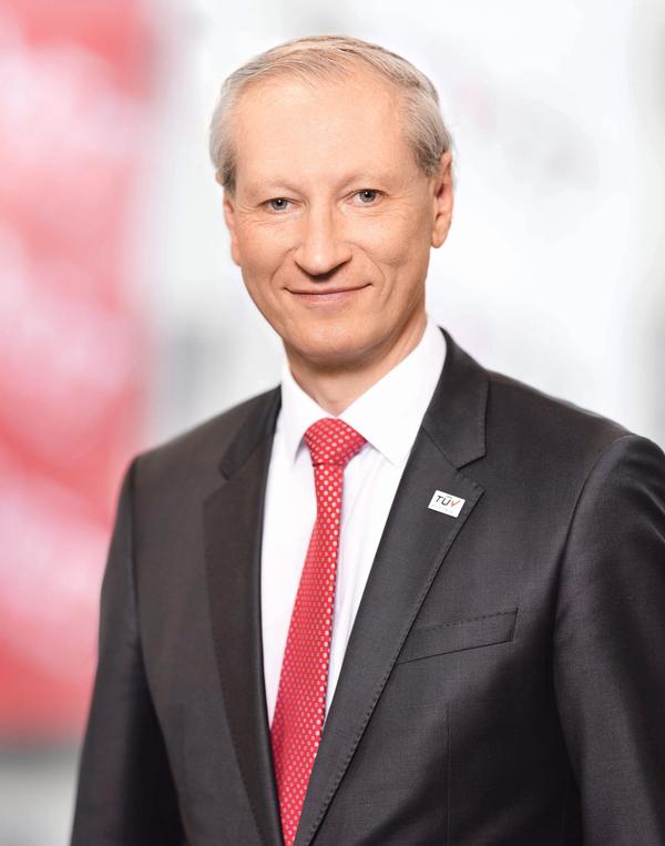 TÜV Austria Portraitshooting