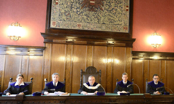 KAeRNTNER HYPO - OGH BERAeT UeBER BESCHWERDE DER GENERALPROKURATUR WEGEN KULTERER-VERFAHRENS: MICHEL-KWAPINSKI / SCHWAB / ZEHETNER / LENDL / OSHIDARI