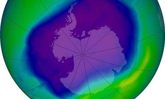 Ozonloch ueber Antarktis wird