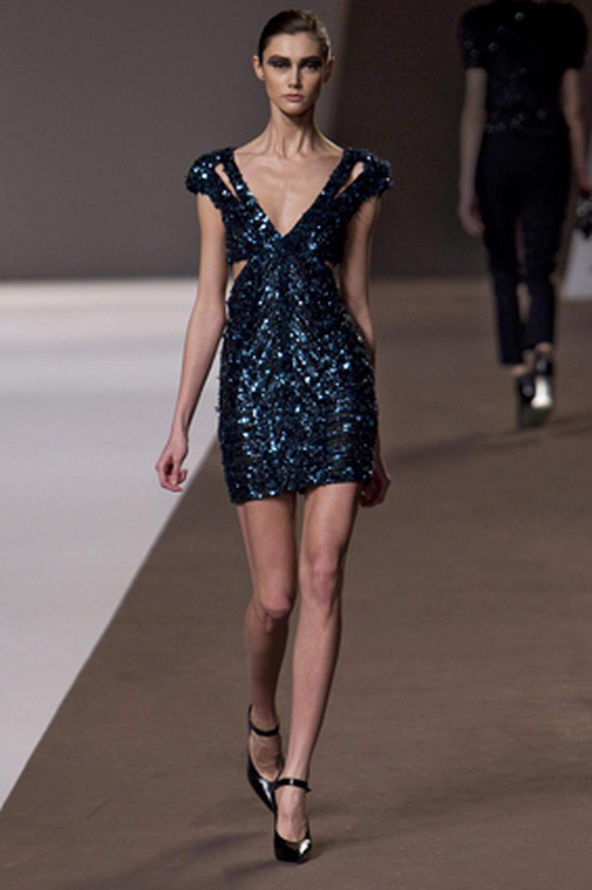 Elie Saab: Paris. HW 10/11