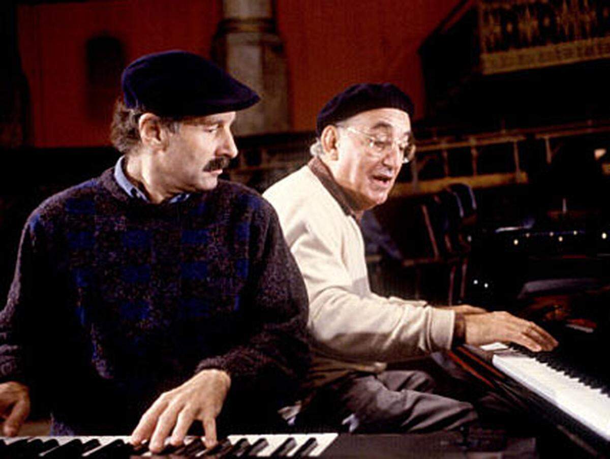'Friedrich Gulda und Joe Zawinul improvisieren': Gemeinsam mit Friedrich Gulda spielte Zawinul im Wiener Konzerthaus. Beide waren in den Jahrzehnten zuvor getrennte Wege gegangen. 1986 hatten sie sich dann wieder zu einigen Konzerten zusammengefunden.