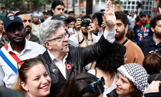 Jean-Luc Mélenchon, der Chef von La France insoumise, bei einer propalästinensischen Demonstration in Paris.