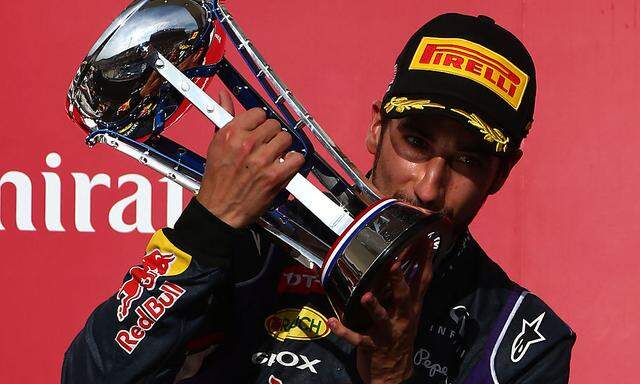 Ob die Trophäe für den 3. Platz von Daniel Ricciardo beim Grand Prix von Austin, Texas, auch gestohlen wurde, ist nicht bekannt. 