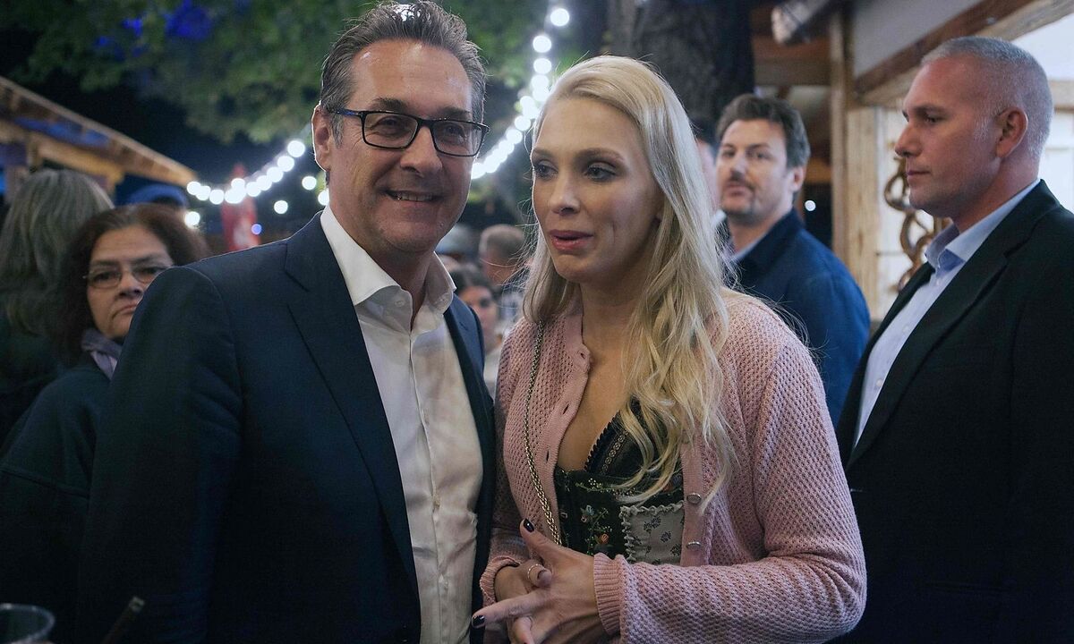 Heinz-Christian Strache mit seiner Frau Philippa