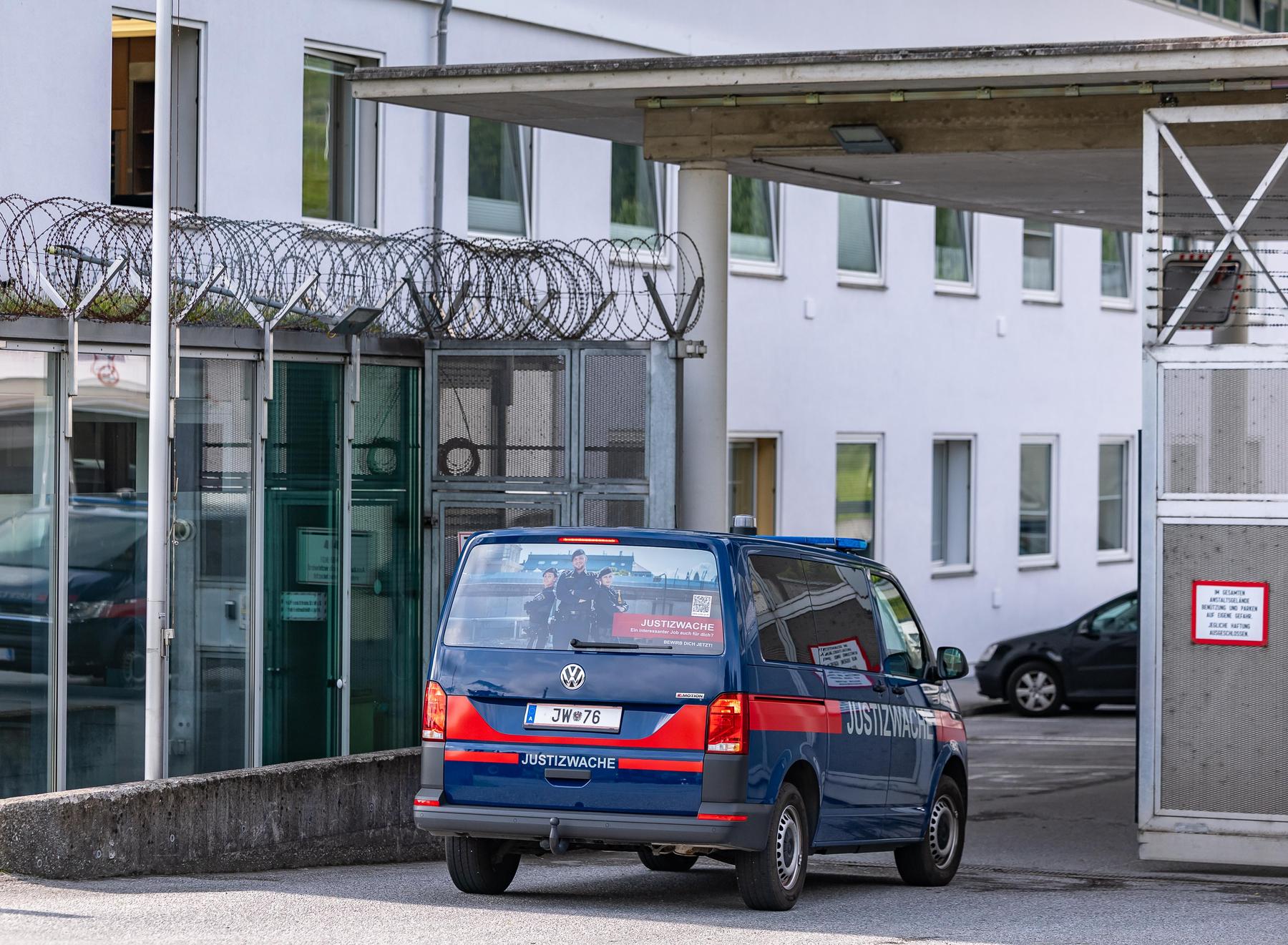 Justizwache: Mindestens 300 offene Planstellen im Strafvollzug