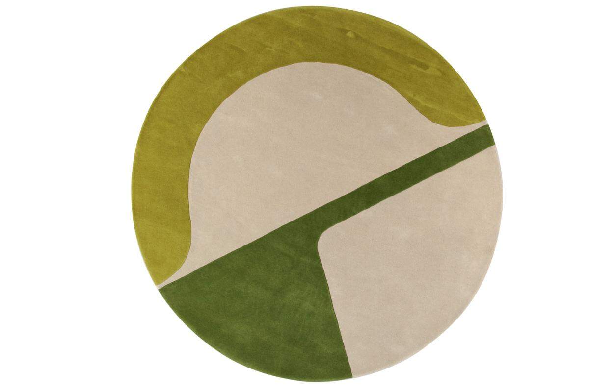 Auch der italienische Teppichhersteller Amini greift auf den Ideenschatz Colombos zurück: „Isola“ heißt das Stück, das eine technische Zeichnung farblich stark akzentuiert, die der Gestalter für eine Messeinstallation anfertigte.