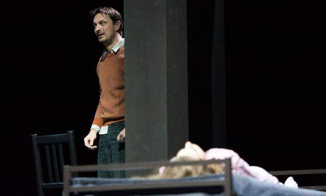 Steven Scharf als 'John Proctor' anlässlich einer Fotoprobe von 'Hexenjagd' am Wiener Burgtheater