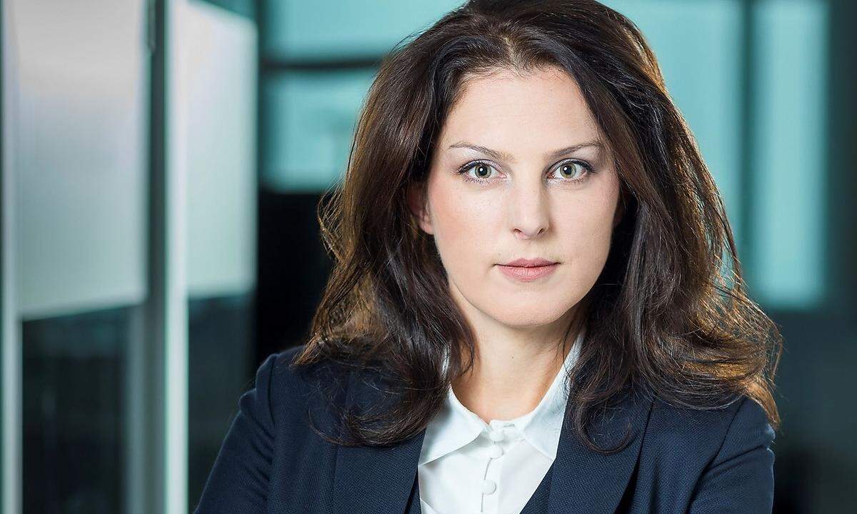 Martina Sennebogen ist zur Country Managerin von Capgemini in Österreich ernannt worden. Die gebürtige Kärtnerin war zuletzt in Führungspositionen beim Linzer Softwareunternehmen Celum und bei Microsoft in Österreich tätig.