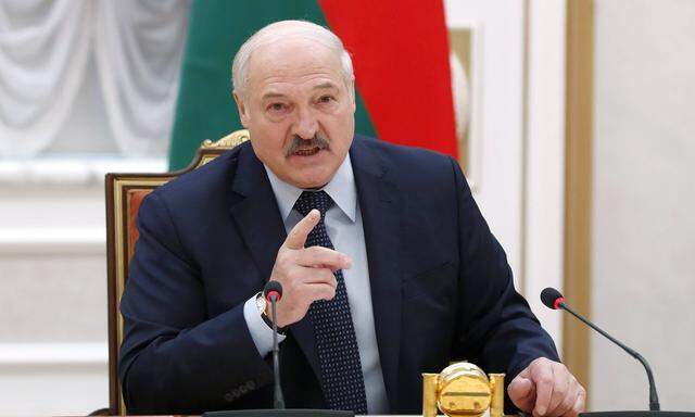 Alexander Lukaschenko, der Herrscher von Minsk, hat sein Land Moskau ausgeliefert.