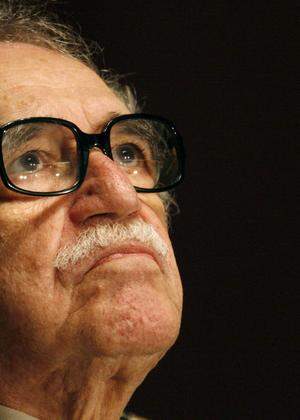 Colombian Nobel Prize laureate Gabriel Garcia Marquez listens to a speech during the New Journalism Prize awards ceremony at the Museum of Contemporary Art (MARCO) in Monterrey