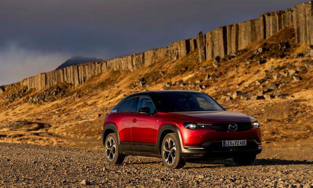 Rufer in der Steinwüste: Wird Mazdas elektrischer MX-30 als REV mit Reichweitenverlängerung besser gehört? 