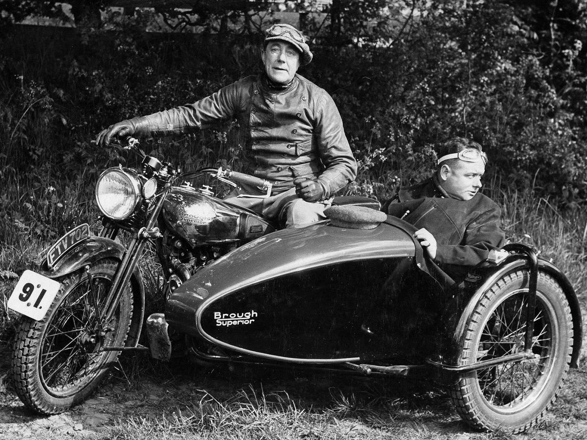 Brough Superior SS100 von 1939