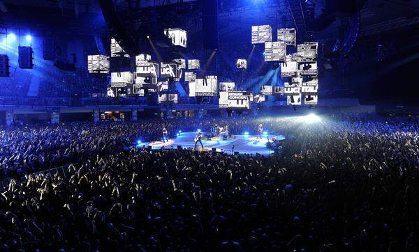 Metallica live in Wien: Mit 15.500 Besuchern ist die Stadthalle komplett ausverkauft.