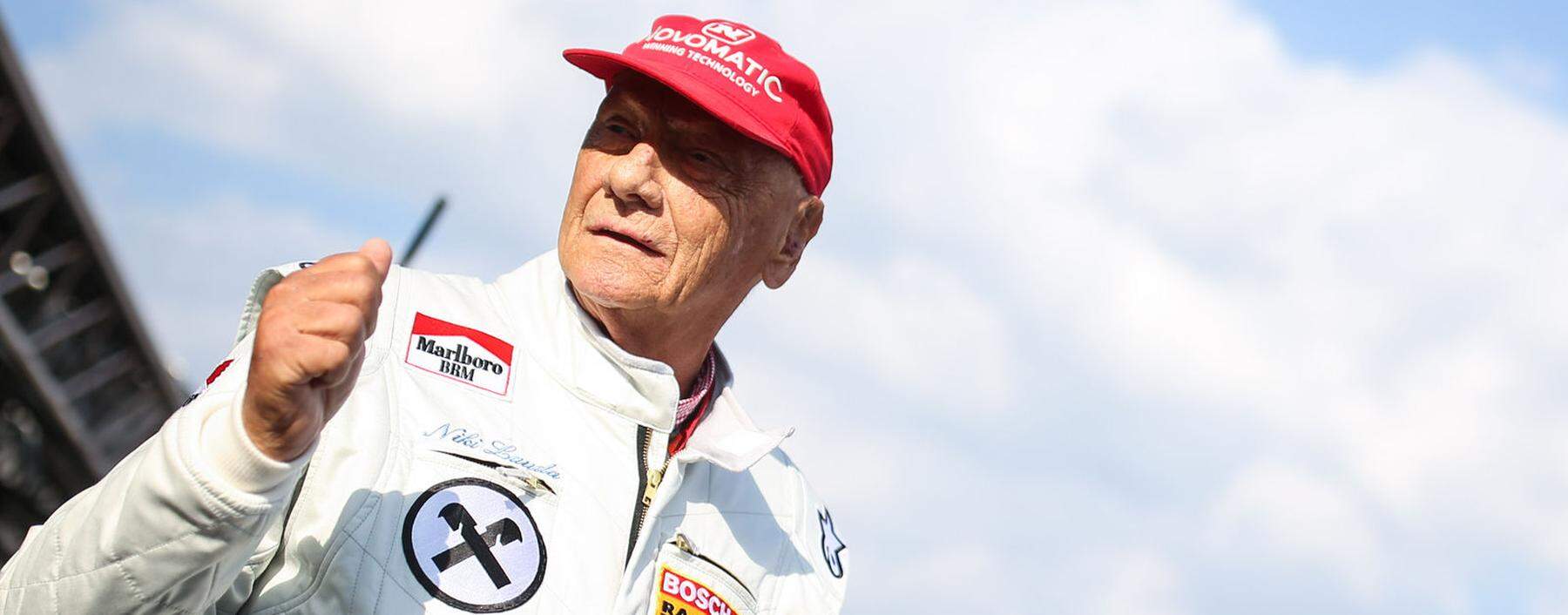 ++ ARCHIVBILD ++ FORMEL-1-LEGENDE NIKI LAUDA NIKI LAUDA IST TOT