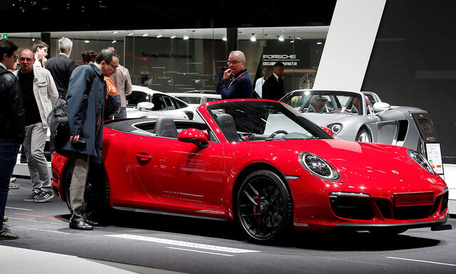 FILE PHOTO: Paris Auto Show