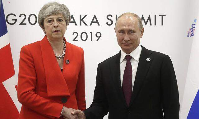 Theresa May und Wladimir Putin beim G20-Gipfel im japanischen Osaka