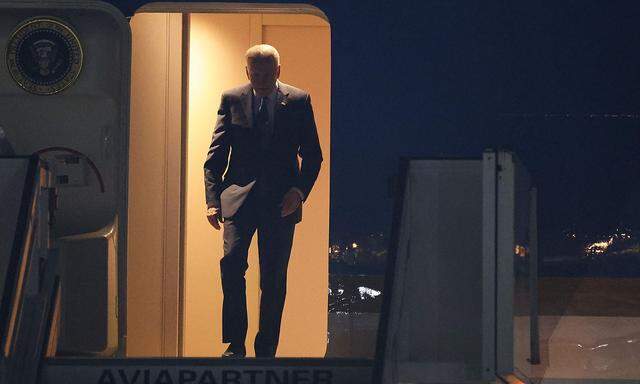Joe Biden landete Mittwochabend in Brüssel.