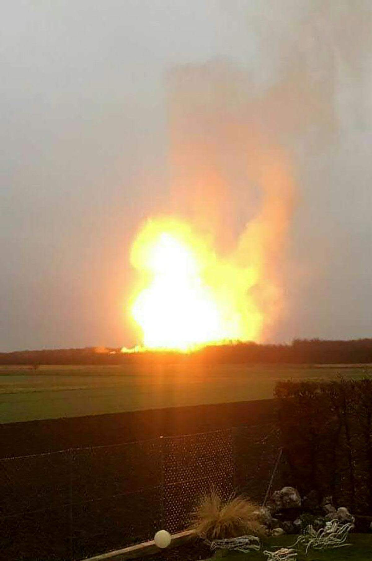 Die Explosion der Gasstation war auch aus größerer Entfernung zu sehen.