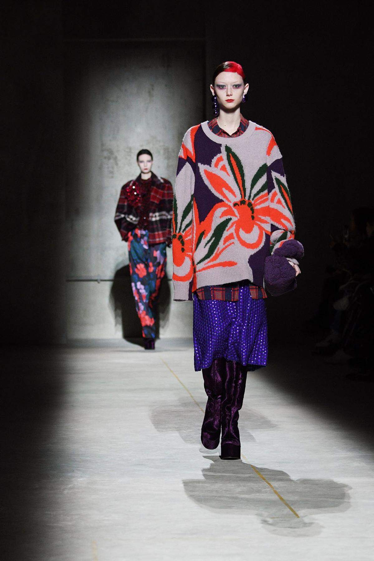 Gewohnter Mix-and-Match bei Dries Van Noten.