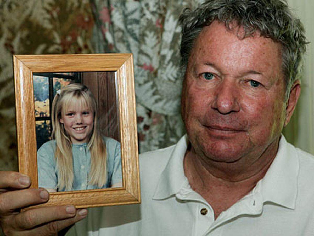Die Amerikanerin Jaycee Lee Dugard, die als Elfjährige in der Nähe ihres Elternhauses in Kalifornien entführt wurde, ist Ende August 2009 nach 18 Jahren wieder aufgetaucht.
